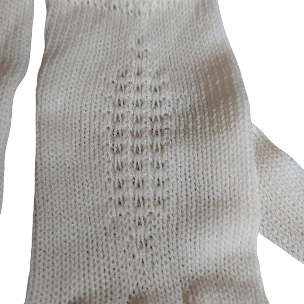 Vintage Cream Ivory Knit Stretch intricate knit pattern gloves